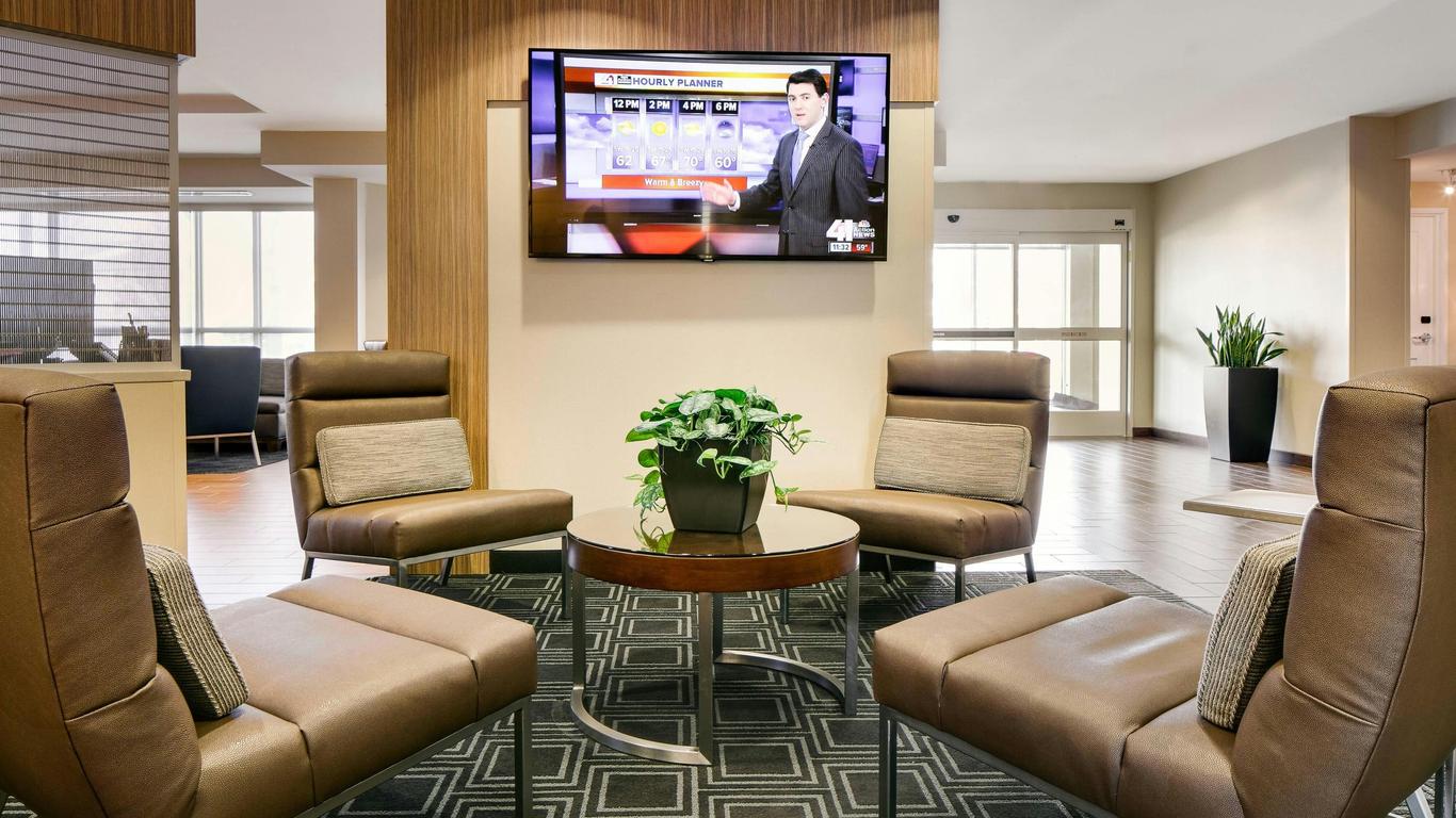 TownePlace Suites by Marriott Kansas City Airport