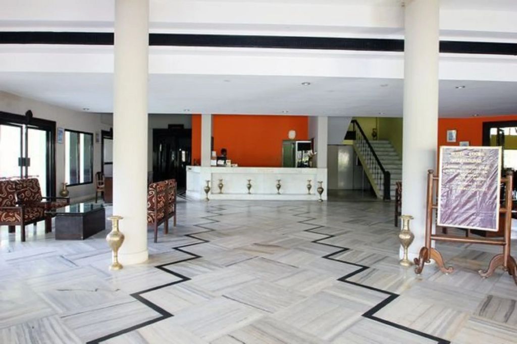 Hotel Coorg International - מדיקרי - לובי