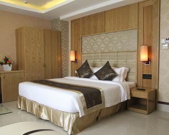 ويست هوتل - كان ثو - غرفة نوم