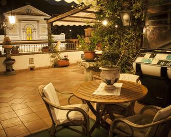 In Piazza Grande Casa Vacanze - Cava de' Tirreni