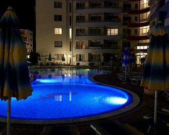 Central Plaza Studio - Sunny Beach - Pool