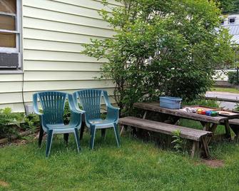 The Ashley - Saranac Lake - Patio