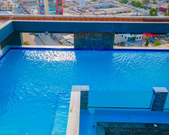 Best Western Dodoma City Hotel - Dodoma - Piscina