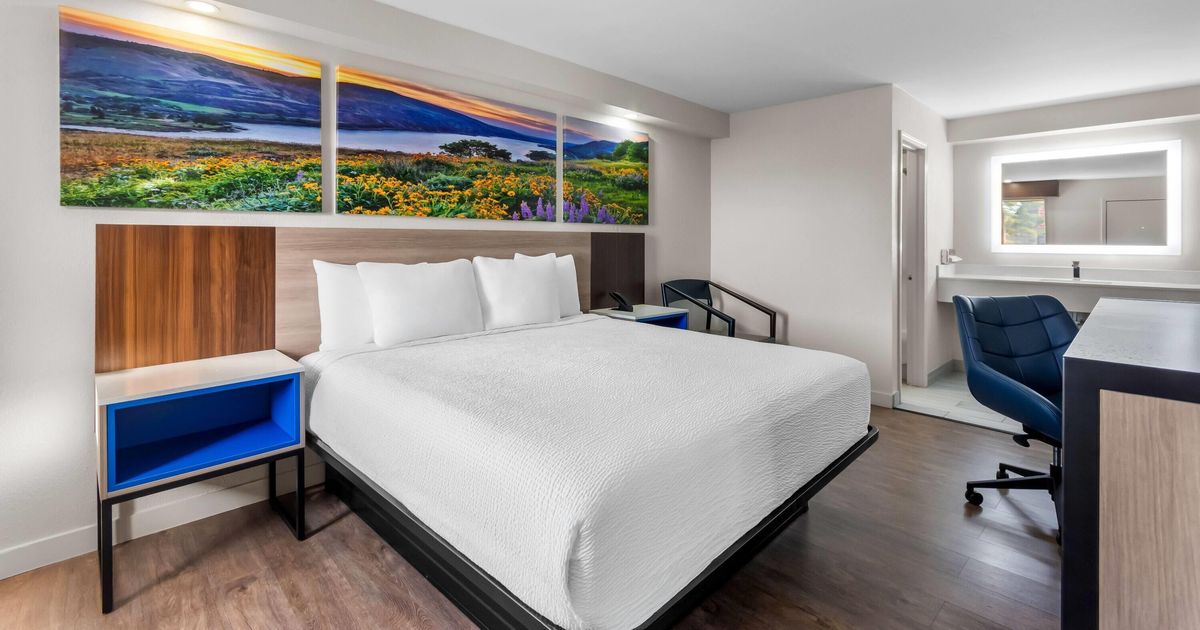 Post Road Inn Days Inn by Wyndham Indianapolis East Post Road, Indianapolis ...