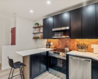 NoLibs l Fishtown l Gorgeous l 1BR - Philadelphia - Cucina