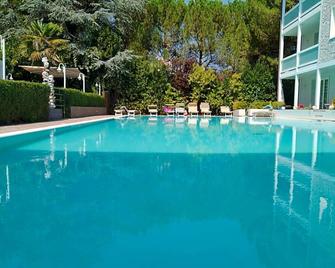 Magnolia Room & Breakfast - Faenza - Pool