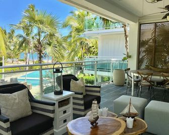 Stunning Beachfront Condo With Private Beach, Las Terrenas-El Limón - El Limon - Balcony
