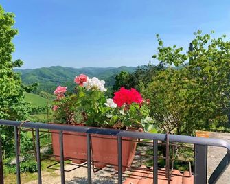 Butterflies Rest - Gubbio - Balcon