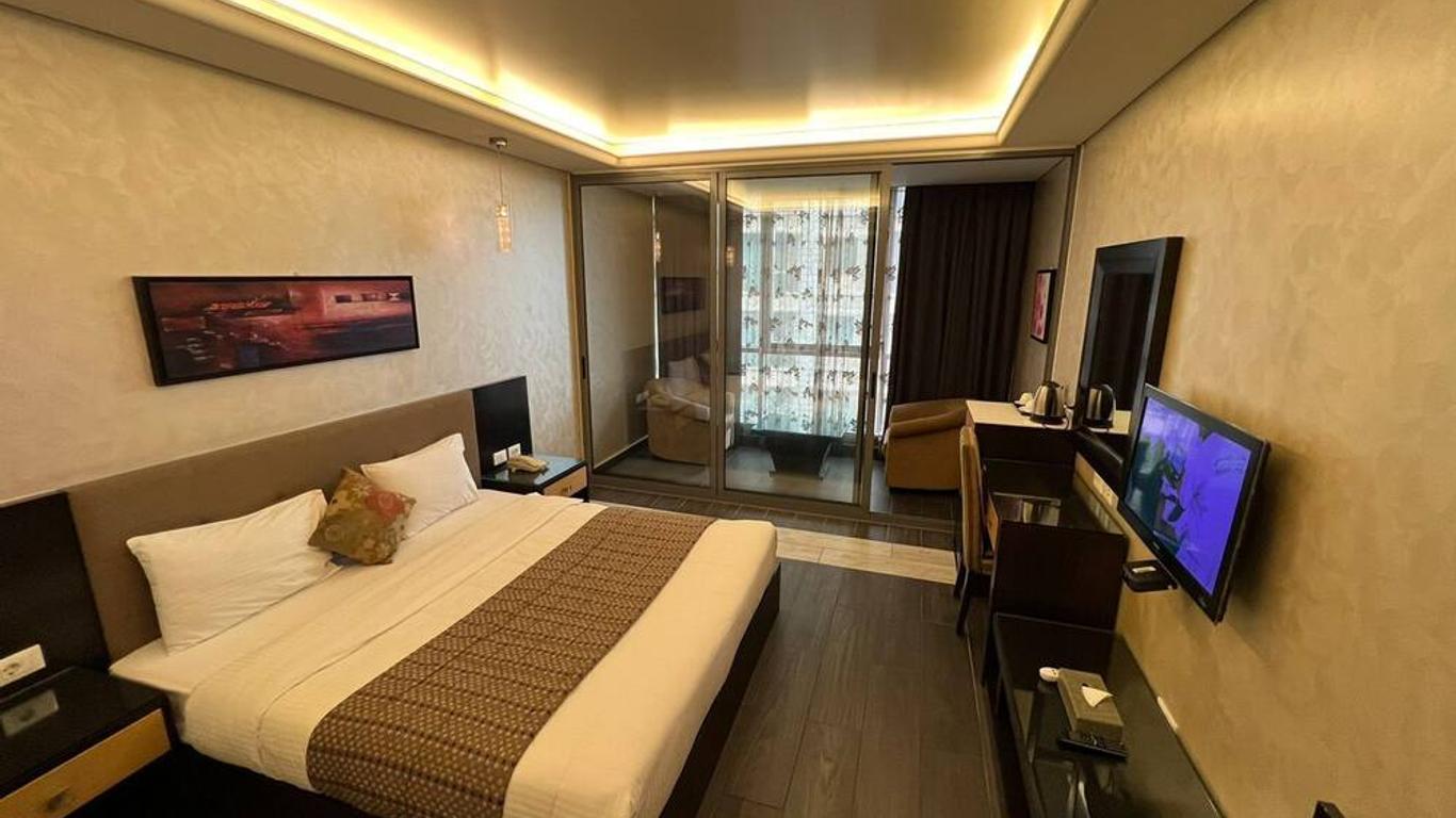 فندق وسبا إيليت