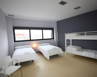 Kaps Hostel Vigo - Vigo - Schlafzimmer