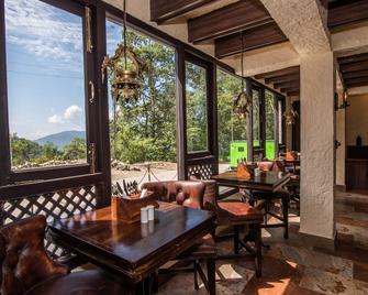 Tree of Life Indra Mandala Hotel, Gangtok - Gangtok - Comedor