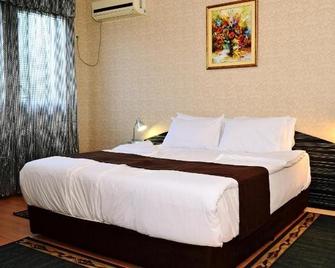 Family Hotel Maraya - Арбанасі - Спальня