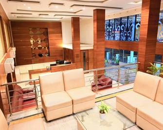 Set Residency - Kumbakonam - Lobby