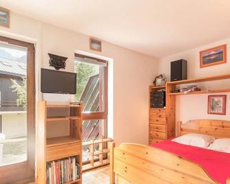 Apartment Saint-Chaffrey, studio flat, 4 persons - Serre Chevalier - Chambre