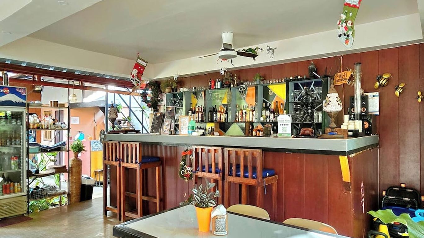 Adriana's Place Tropical Guesthouse