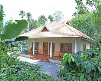 Himadri Retreat Cottages - Kalpetta - Gebäude