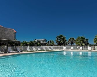 Buried Treasure by Silver Sands Vacation Rentals - Port Aransas - Pool