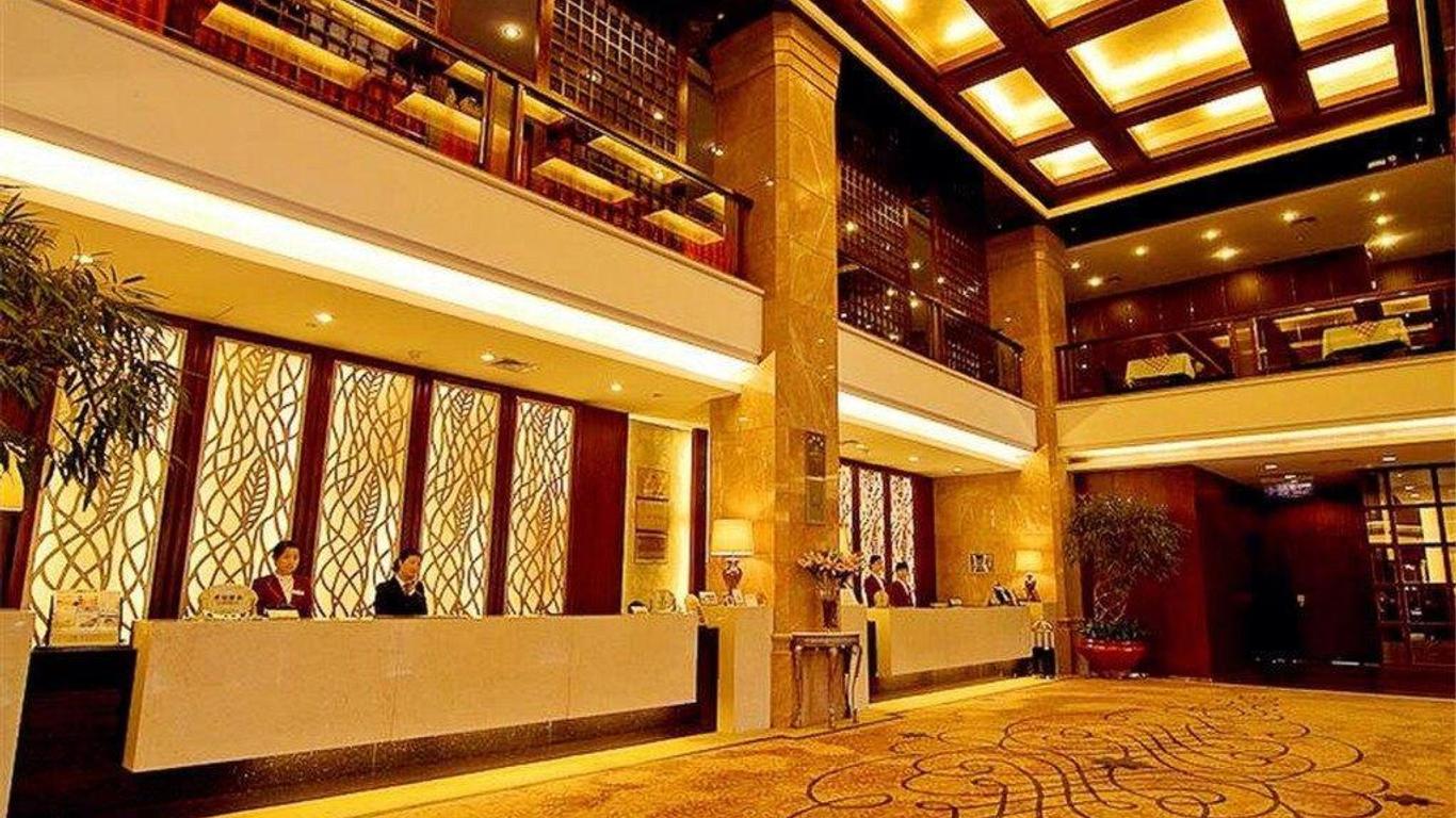 Metropolitan Hotel