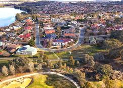 Sweet Holiday Home by the Golf Course - Canberra - Extérieur