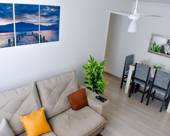 Lovely 2 bedroom condo with free parking - São Paulo - Sala de estar