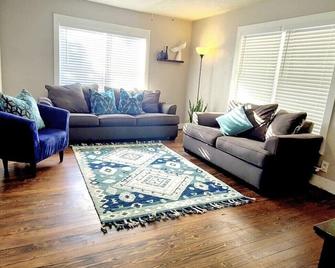 Dallas Fair Park 3B/2B Downtown Deep Ellum - Dallas - Living room