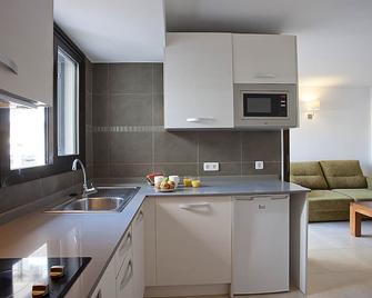 Apartamentos Don Quijote - Cala Ratjada - Küche