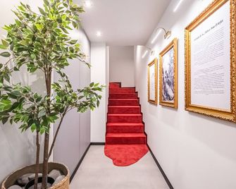 Machim D'Arfet House 203 by Madeira Sun Travel - Machico - Hallway