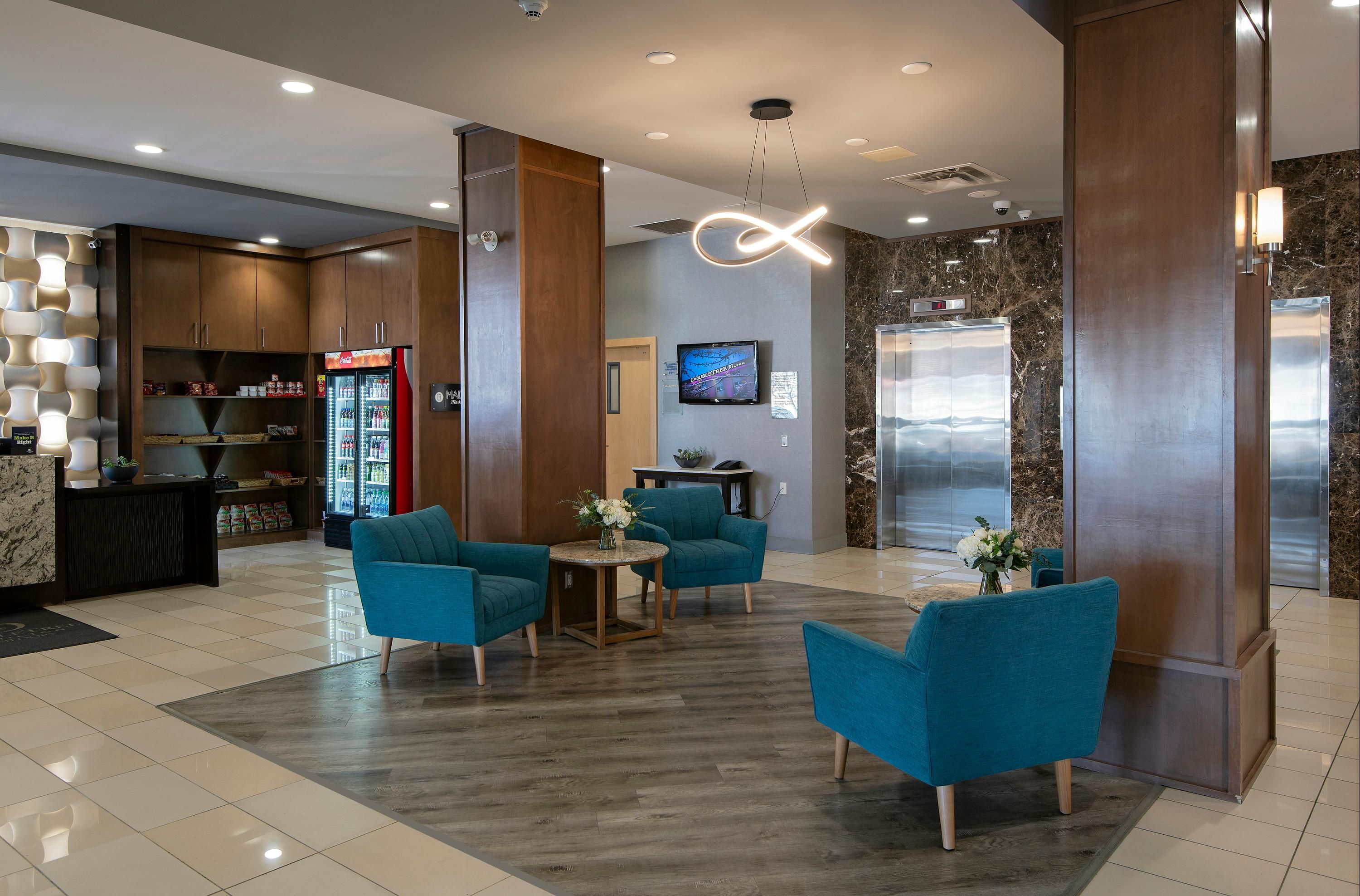 DoubleTree by Hilton Kamloops - Kamloops - Lobi