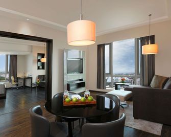 Novotel Lucknow Gomti Nagar - Lucknow - Rakennus