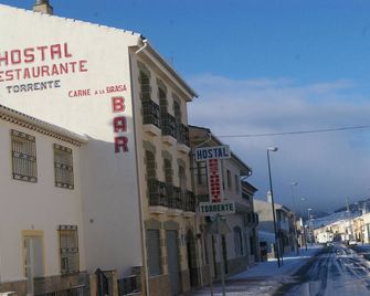 Hostal Restaurante Torrente - Maria - Edificio