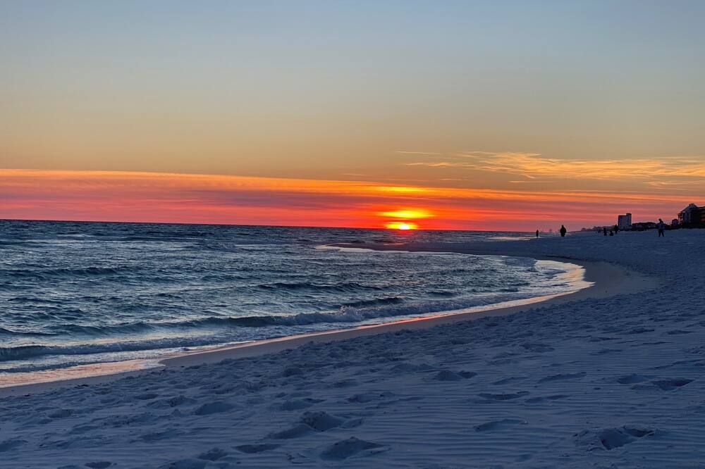 The Crestview Beach House - Crestview - Strand