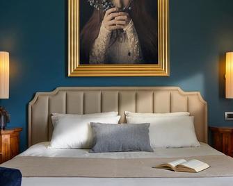 Hotel Villa Del Sogno - Gardone Riviera - Bedroom