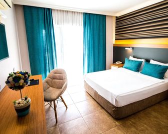 Club Hotel Sunbel - Göynük - Habitación