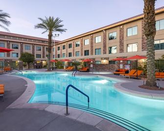 Cannery Casino and Hotel - North Las Vegas - Pool