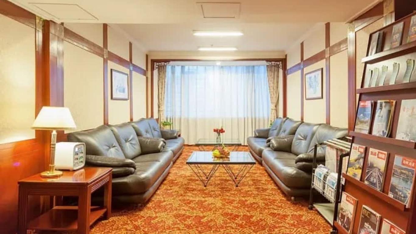 Xiamen Huaqiao Hotel