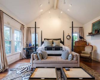 Splashpad (3 blocks to Starbucks) - San Jose - Bedroom