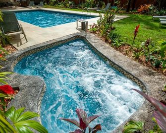 Hanalei Colony Resort - Hanalei - Pool