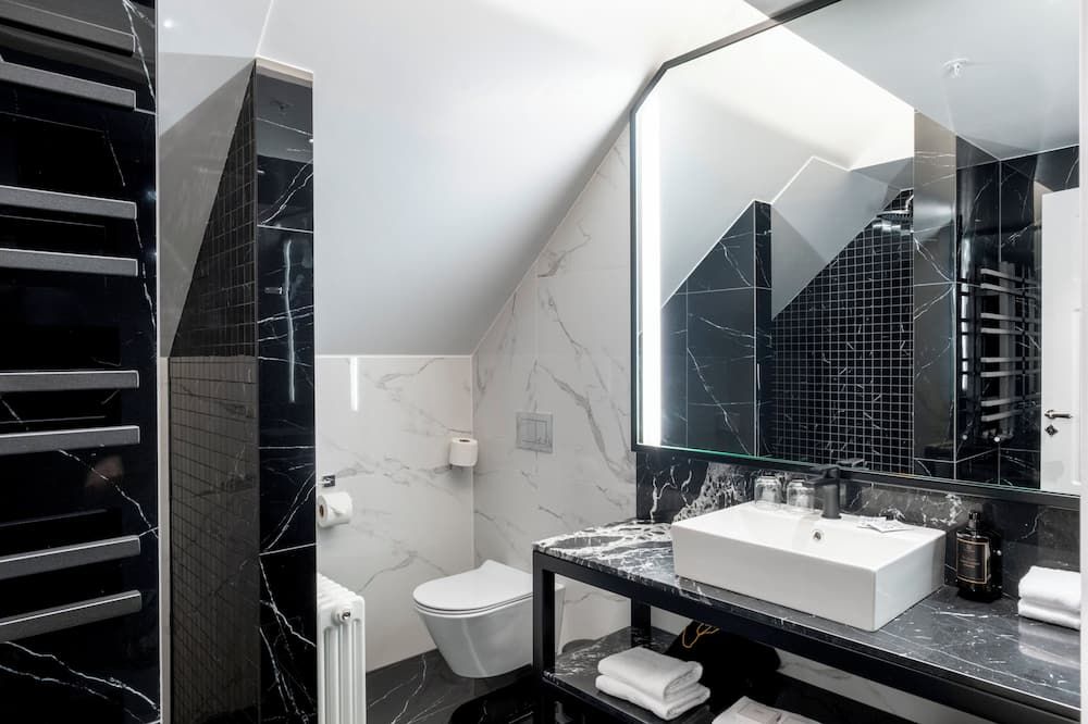 Bathroom view of Hotel Reykjavik Saga