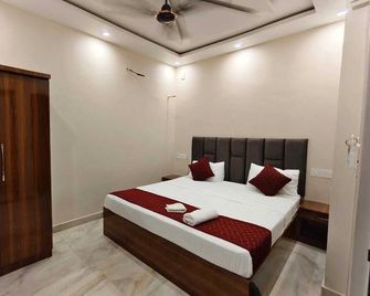 Shree Hari Niwas Paying Guest House - Varanasi - Κρεβατοκάμαρα