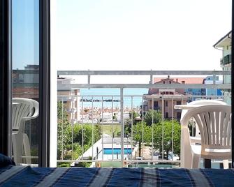 Hotel Bahamas - Lido di Savio - Balkon