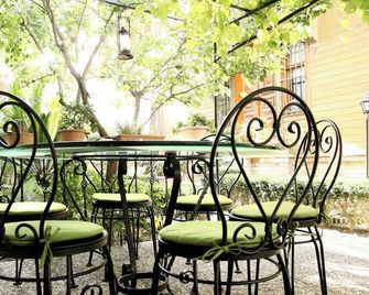 Ottoman Suites by Sera House - Istanbul - Patio
