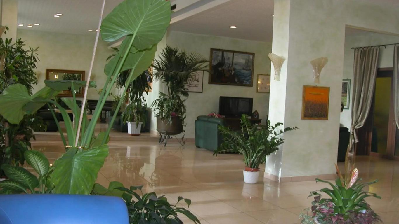 Hotel Calabresi