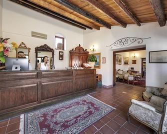 Antico Borgo Villa Giulia - Noto - Recepción
