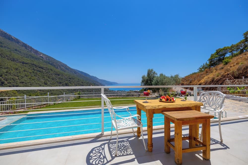 أولودينيز مانزارا هوتل