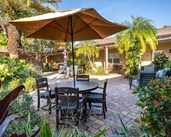 The Capri At Siesta - Sarasota - Patio