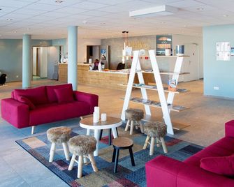 Odalys - Front de Neige by Interhome - La Plagne-Tarentaise - Hall d’entrée