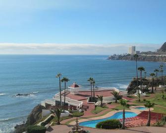 New remodel Oceanfront penthouse. 2 Ocean Front Patios, Secure Grounds - 푸에르토누에보 - 침실