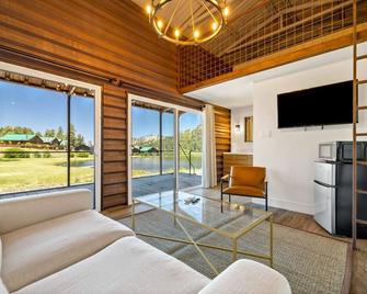 Riverside Suite Casita 8 - Eagar