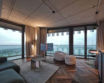 The Zipper Hotel & Apartments - Düsseldorf - Wohnzimmer