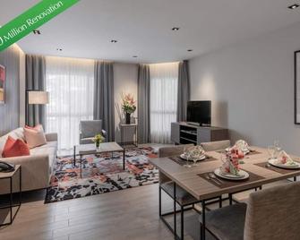 2br Close To Stevens Mrt Orange Grove Rd Singapore - Singapur - Wohnzimmer